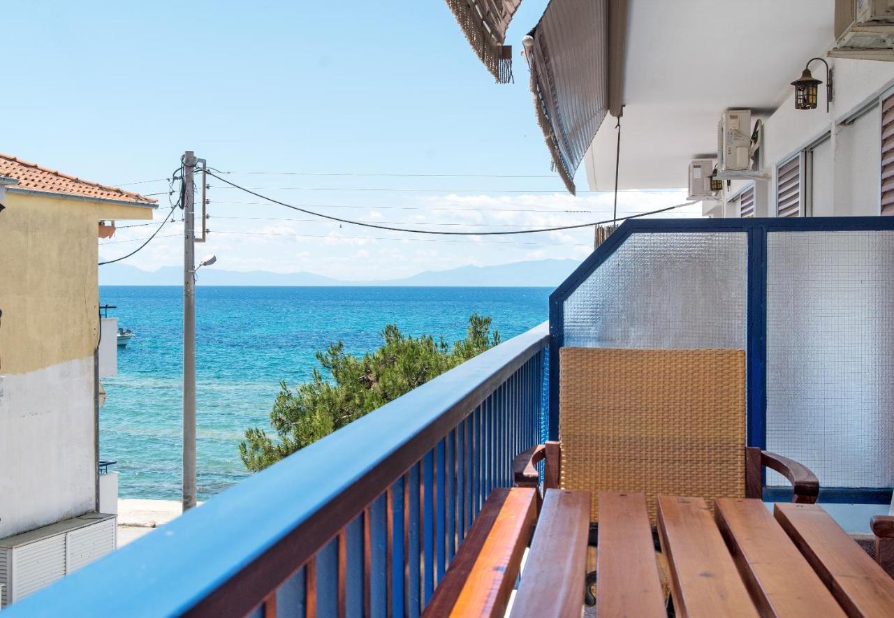 Seafront 2 Bedrooms Apartment Néa Iráklia Eksteriør bilde